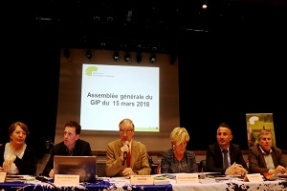 Ils ont dit Oui à la V3 de la Charte du futur Parc National à 78,77 % ... qui prend donc son envol vers le bureau de Nicolas Hulot !!!
